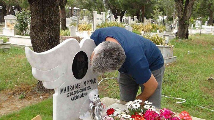 Sokak köpekleri yüzünden ölüme koşmuştu: Mahra'nın mezarı başında en acı doğum günü... 12
