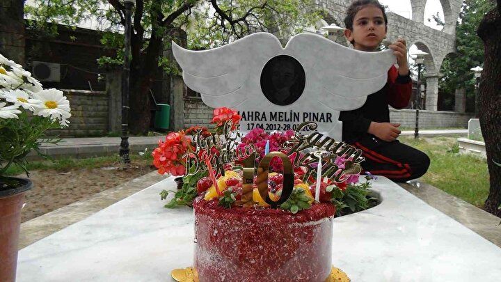 Sokak köpekleri yüzünden ölüme koşmuştu: Mahra'nın mezarı başında en acı doğum günü... 2