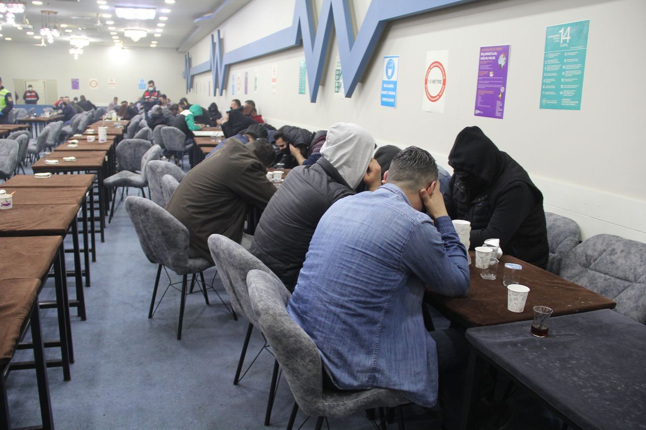 Sözde sendikaya kumar baskınında asit detayı! 14