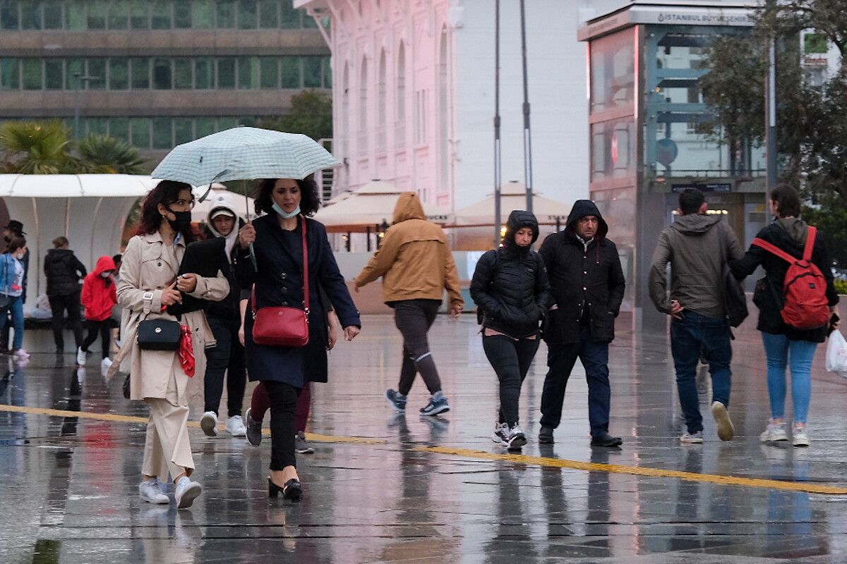 Meteoroloji'den İstanbul dahil pek çok ile uyarı: Pencerenizi sakın açmayın! Çamur yağacak... 1