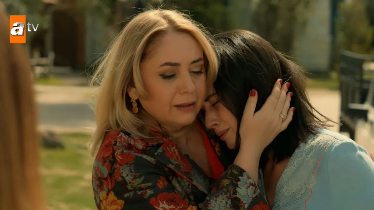 Bir Zamanlar Çukurova Dizisinde Ondan Vazgeçilmiyor! Final Öncesi Bomba Karar Geldi 17