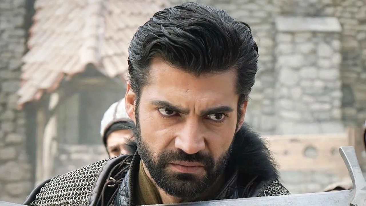 Barbaroslar Akdeniz'in Kılıcı Son Nefesini Veriyor! Engin Altan Başka Bir Diziyle Anlaştı 8