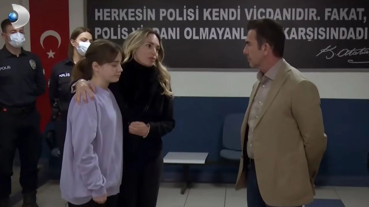 Arka Sokaklar Dizisinde Kriz Çıkaracak Haber Var! Seyircinin Tepkisi Dinmiyor! 10