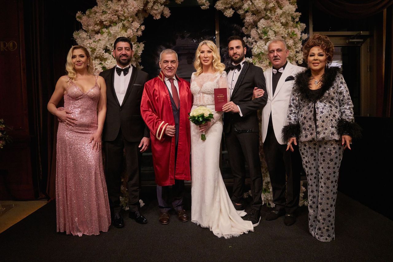 Seda Sayan, Çağlar Ökten ile evlendi 1