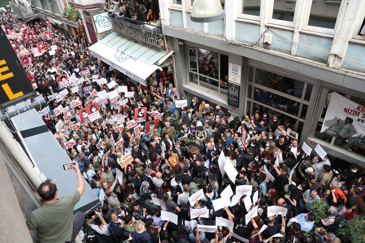 Taksim'de Gezi Davası protestosu! Çok sayıda gözaltı var 1