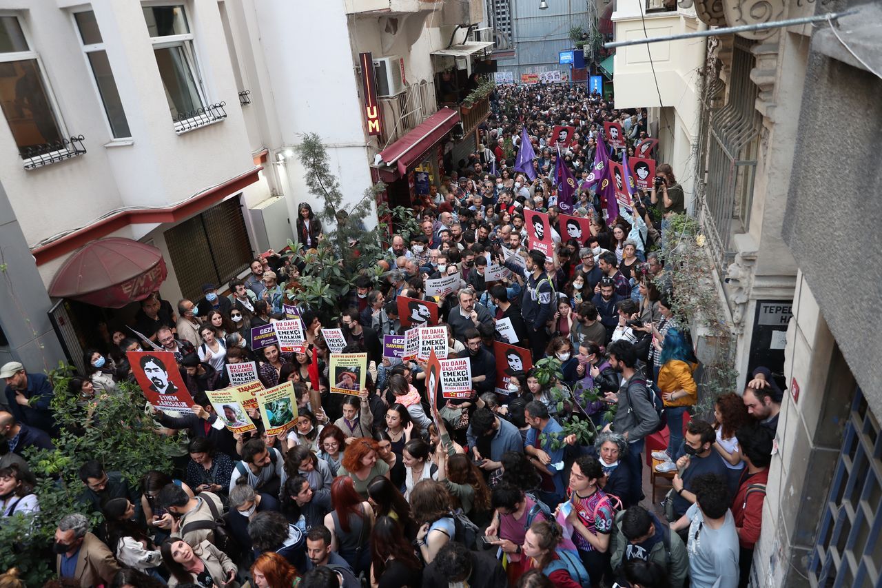 Taksim'de Gezi Davası protestosu! Çok sayıda gözaltı var 3