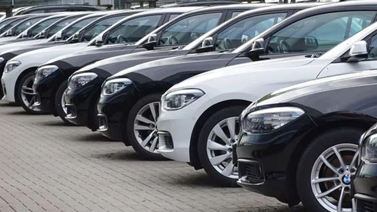 Eski Fiyatlardan Eser Yok! Türkiye'de Satılan En Ucuz Otomobiller Her Markadan Her Modelden Var! 4