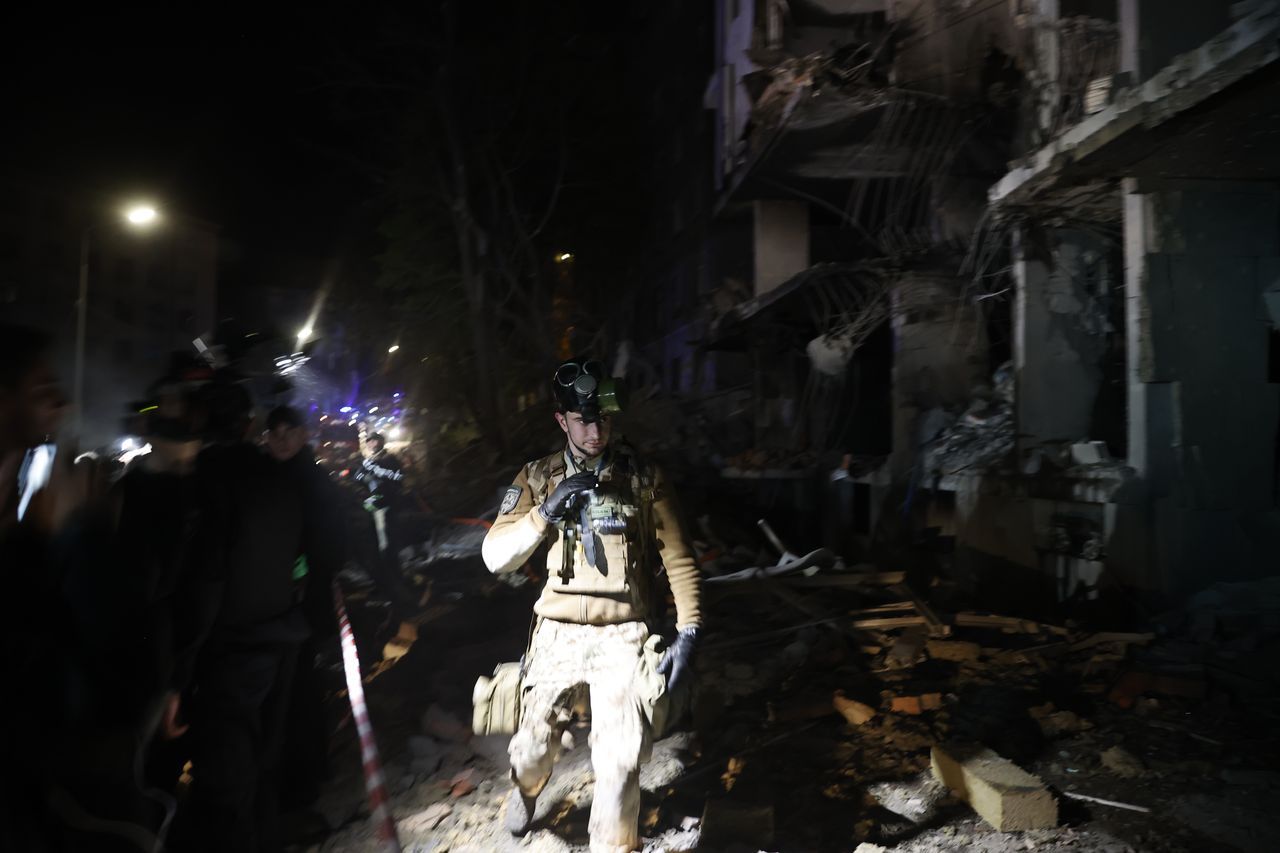 Rusya, Kiev'i bombaladı! Saldırı bölgesinden ilk görüntüler geldi 11