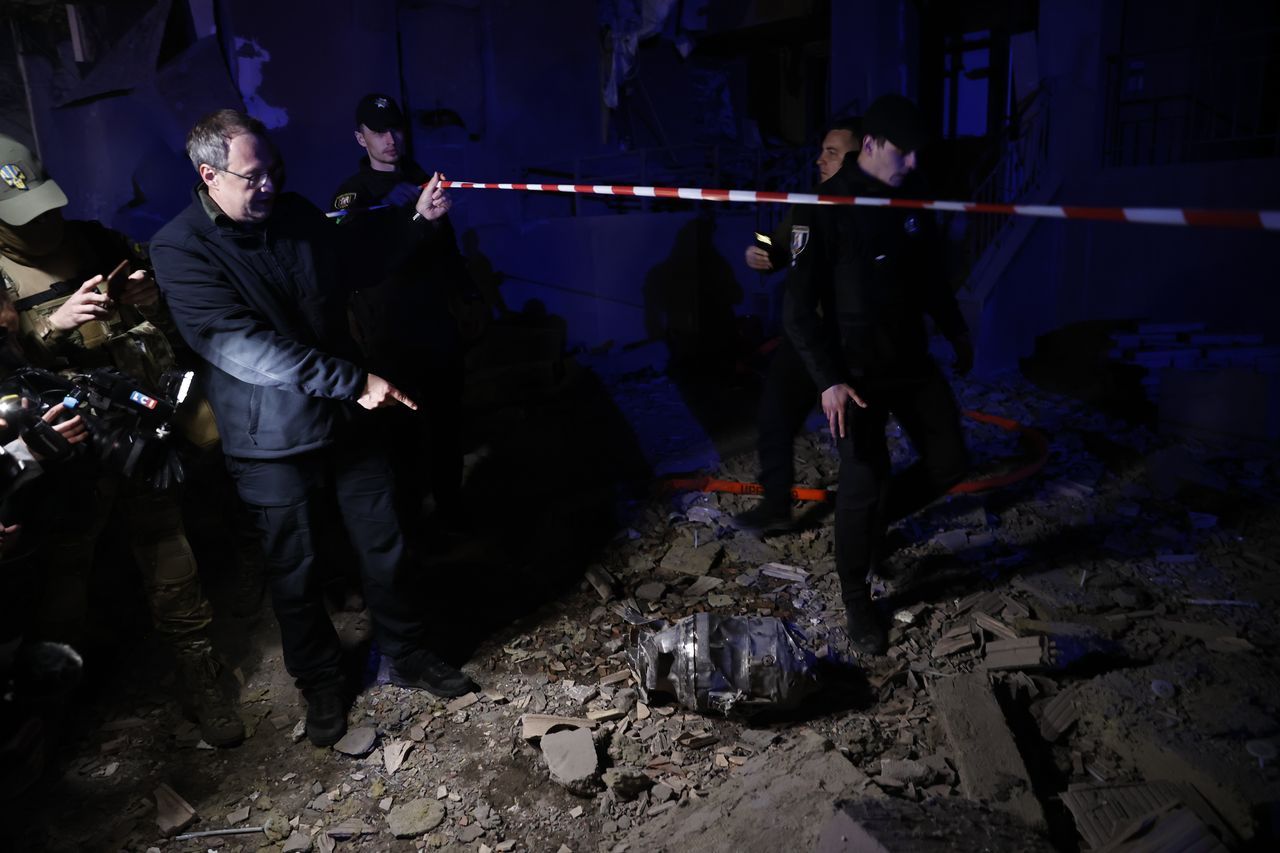 Rusya, Kiev'i bombaladı! Saldırı bölgesinden ilk görüntüler geldi 19