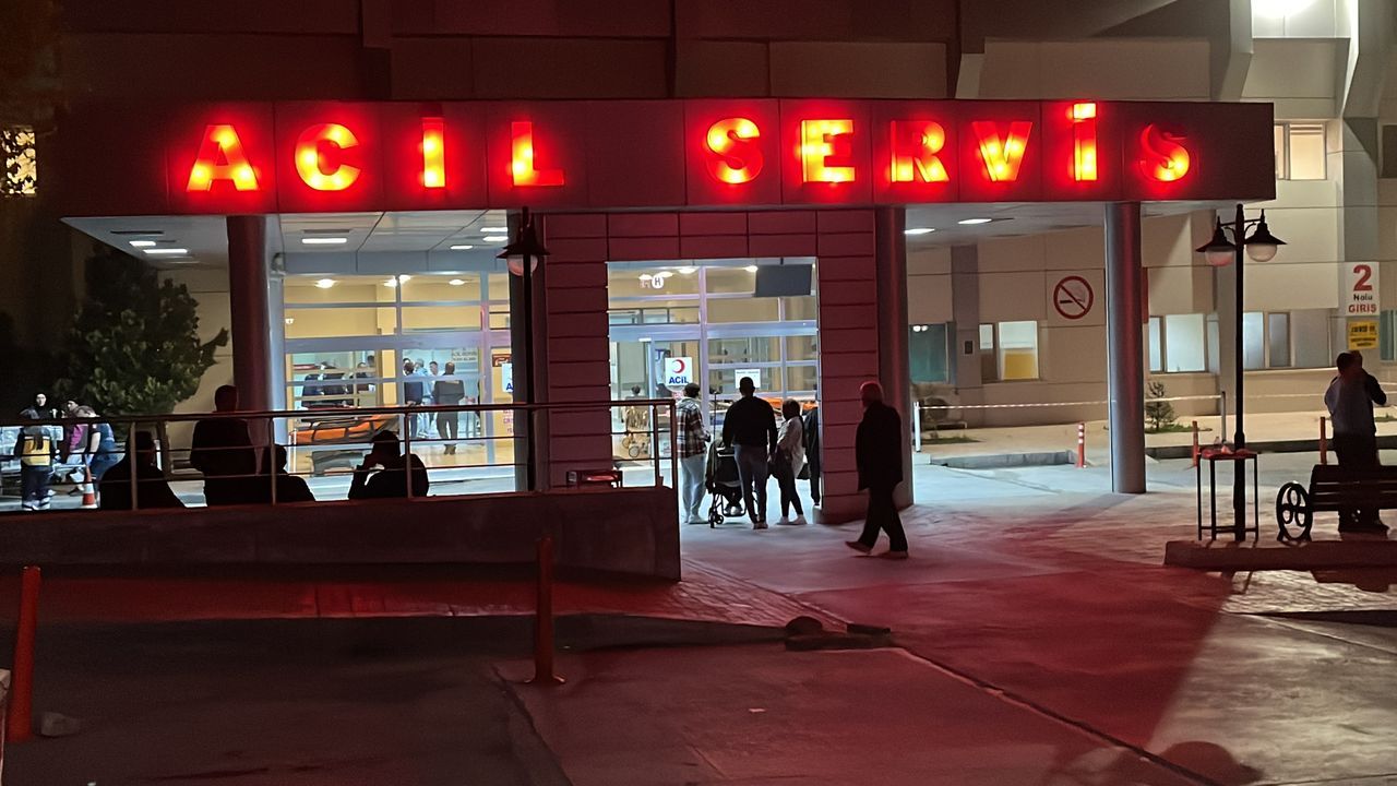 Samsun'da 80 üniversiteli iftar yemeğinden zehirlendi 1