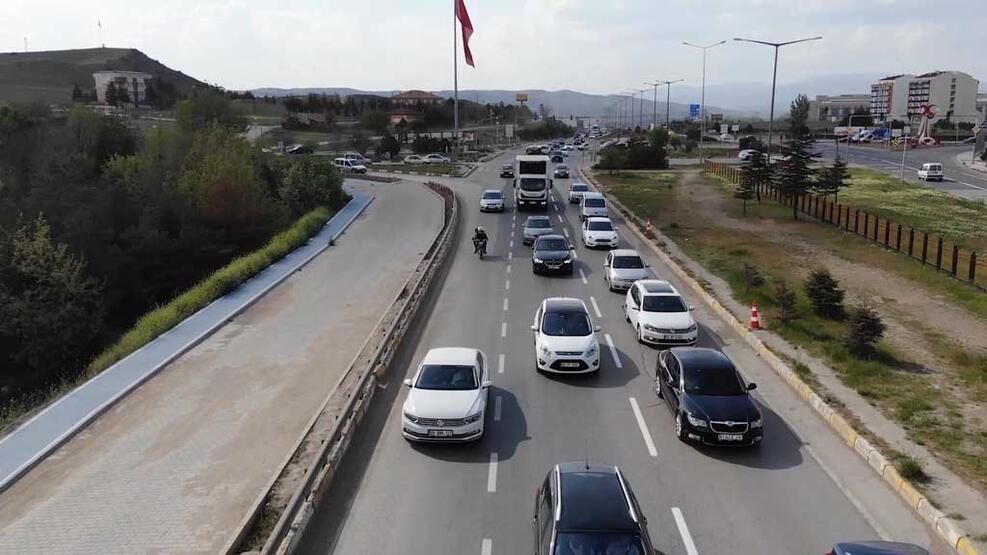 Bayram öncesi yola çıkacak sürücüler dikkat: Sakın bu hatalara düşmeyin! 1