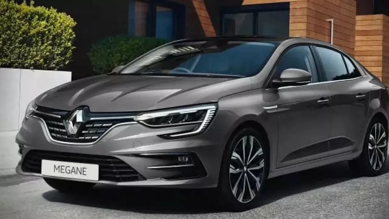 Renault Megane 2022 Fiyatlarında Daha Önce Bunu Yapmadı! Dev Markanın Fiyat Listesinde Çılgınlık! 12