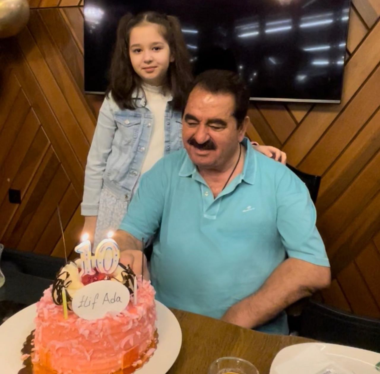 İbrahim Tatlıses ile Ayşegül Yıldız'ın kızları Elif Ada Tatlıses son haliyle görenleri hayrete düşürdü 11