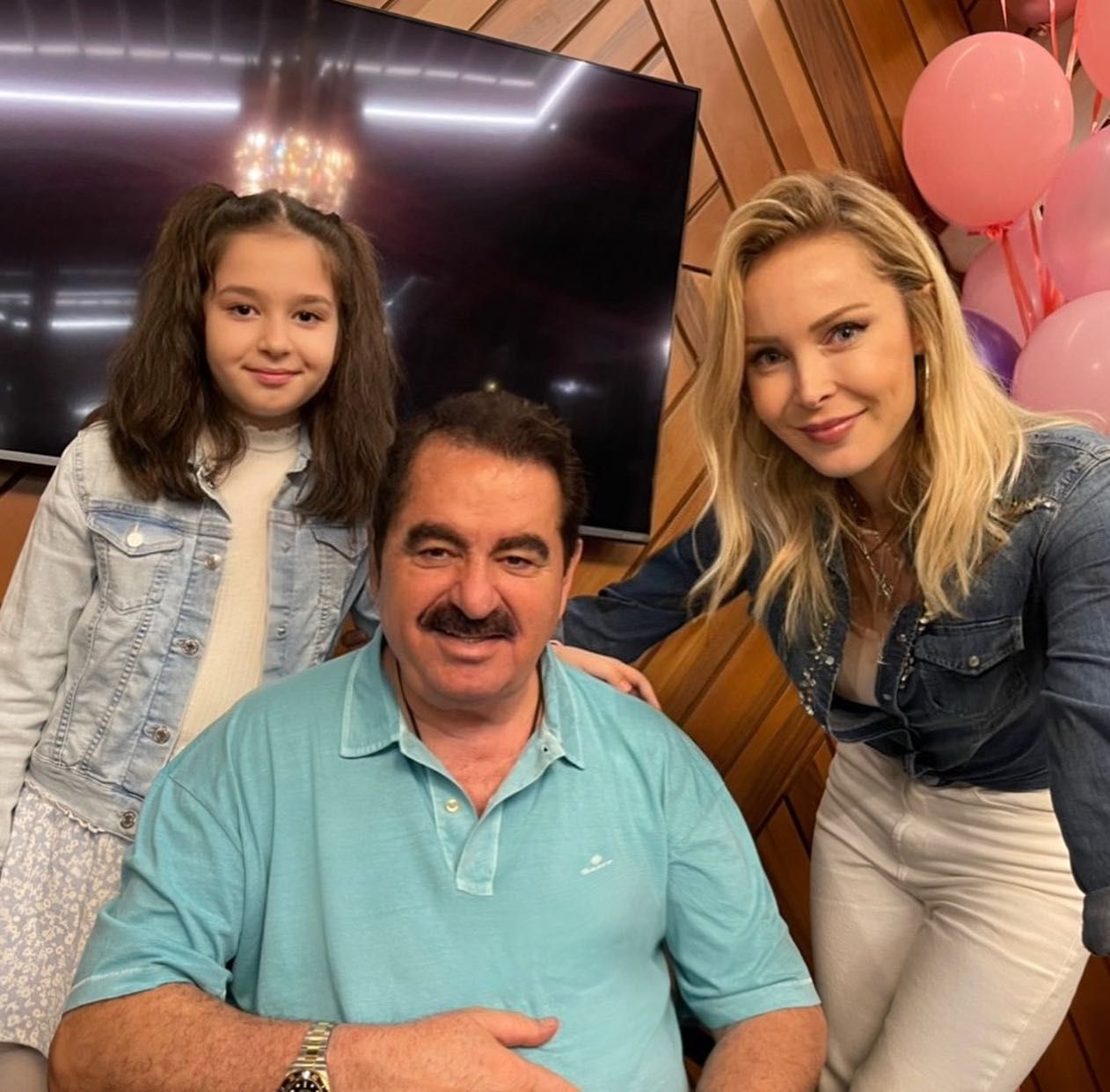 İbrahim Tatlıses ile Ayşegül Yıldız'ın kızları Elif Ada Tatlıses son haliyle görenleri hayrete düşürdü 10