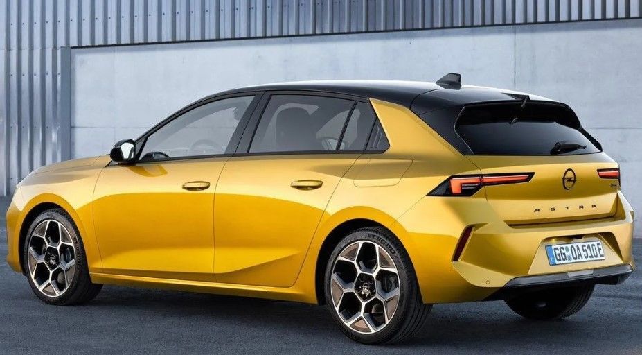 Opel Astra 2022 Modeliyle Türkiye'de! çılgın fiyat listesinde sürprizler Var 2
