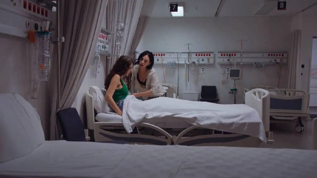 İyilik Dizisinde Hikaye Kocaman Bir Yalan Çıktı! İyilik Nefes Kesici Felaketlerle Geliyor 15