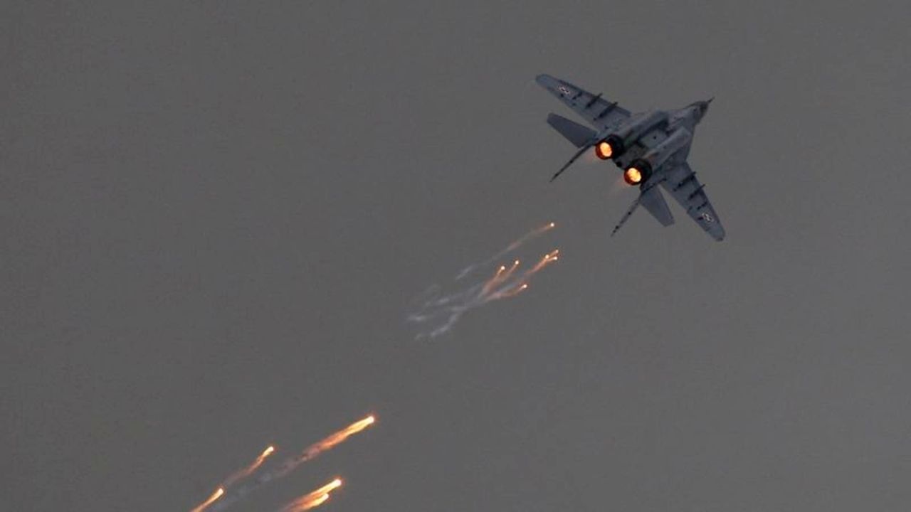 Kiev’in Hayaleti adlı pilotun gerçek olmadığı ortaya çıktı 2