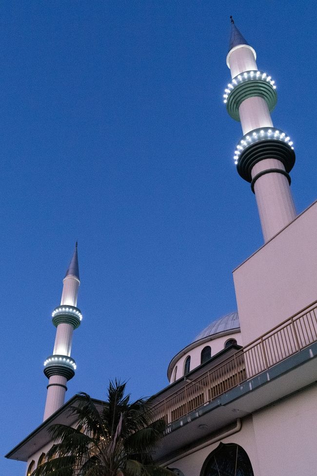 Avustralya'nın Sidney kentindeki Müslümanlar bayram namazı için camiye akın etti 14