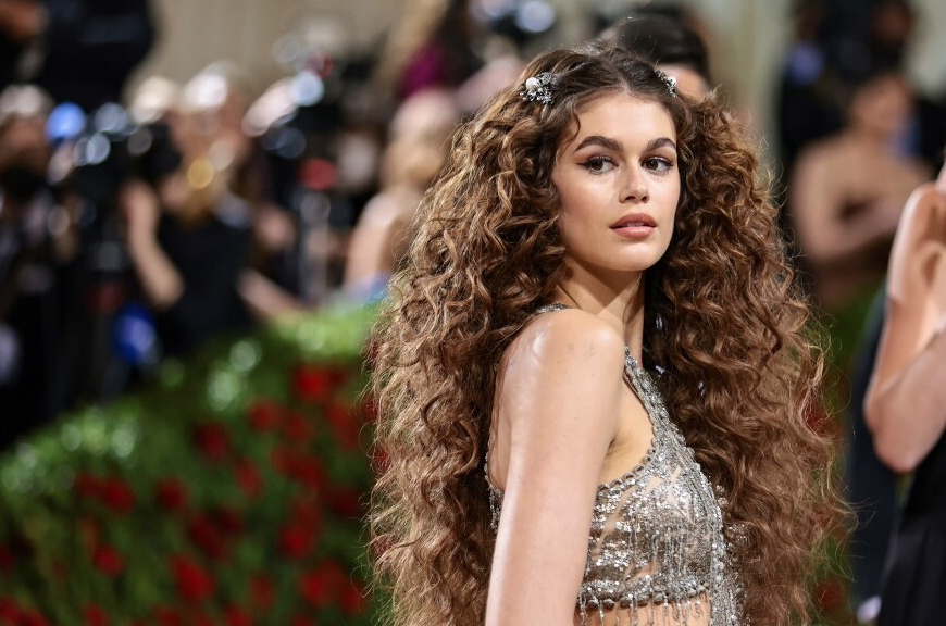 Met Gala 2022 gerçekleşti! Kim Kardashian kostümüyle kırmızı halıya damga vurdu 22