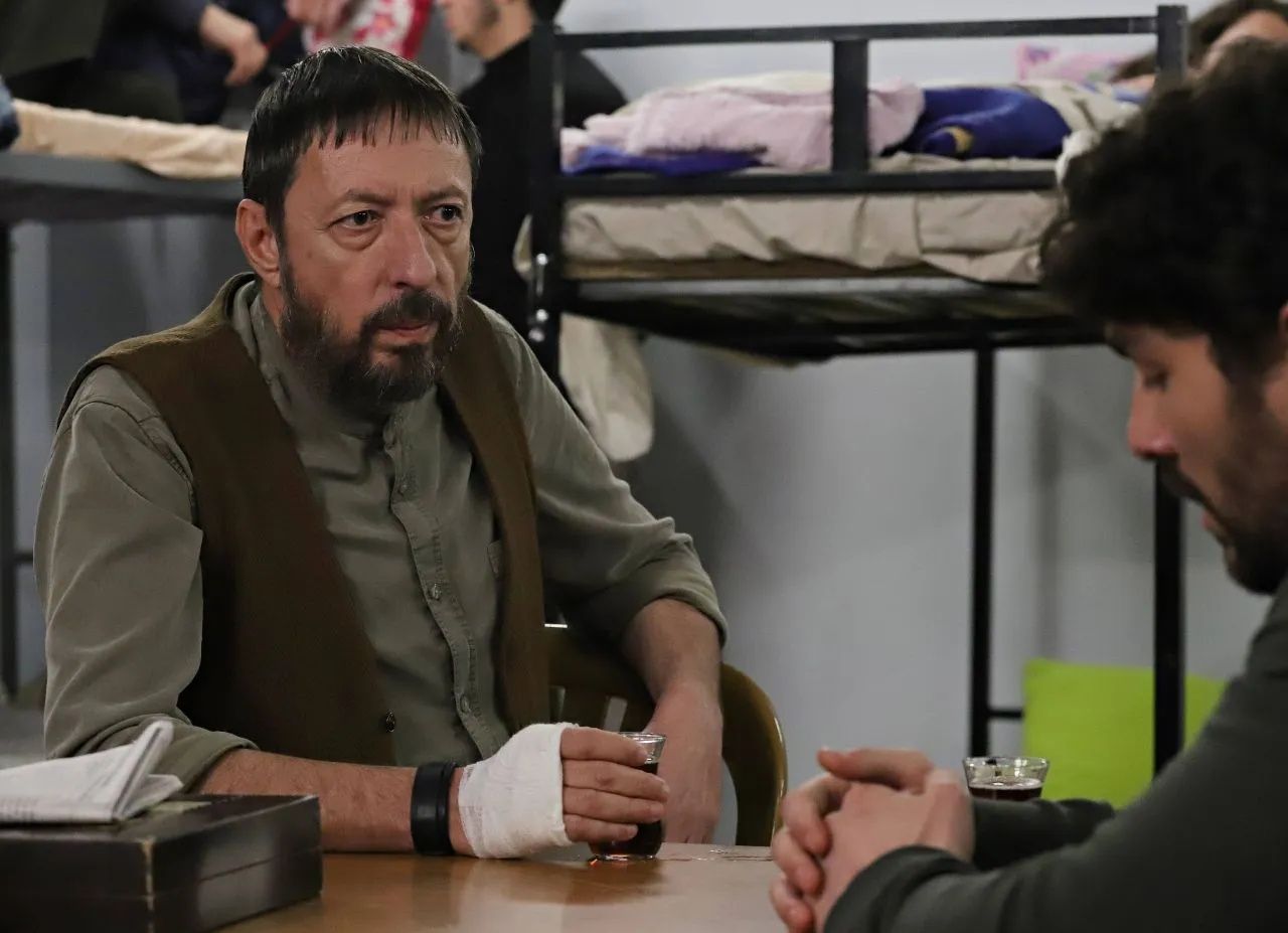 Teşkilat Dizisinde Cemre ve Hakkı Dayı'nın Acısı Tazeyken Bir veda Haberi daha geldi 12
