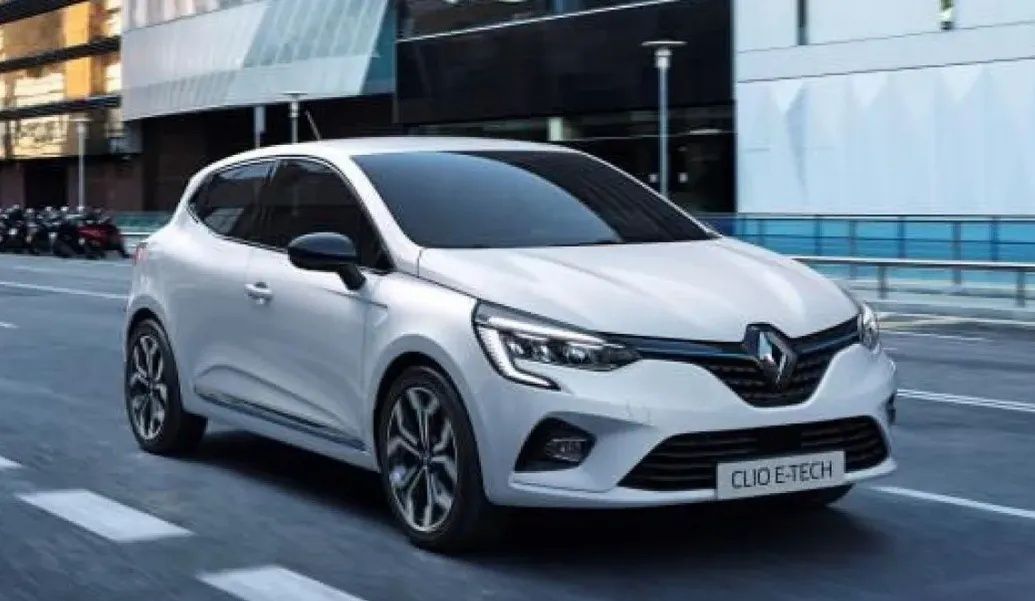 Renault Clio Fiyatları İçin Güncelleme geldi! Renault Clio 2022 Fiyat listesinde fark var 7
