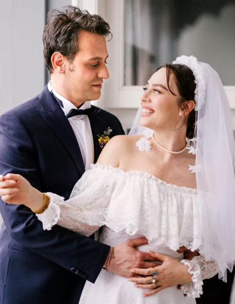 Bebeğine kavuşmak için gün sayan Demet Evgar baby shower yerine 'anneliğe geçiş kutlaması' yaptı 1