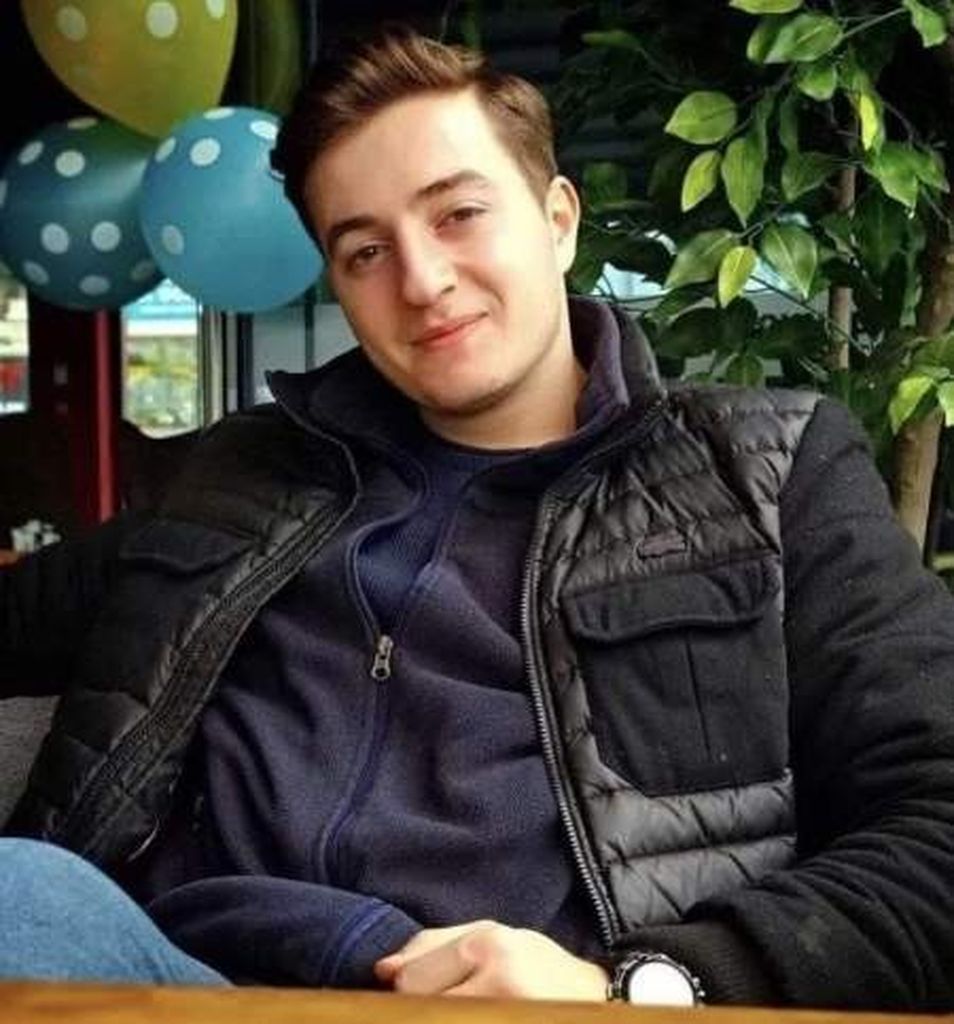 Bursa'ya şehit ateşi düştü! Kovalamacada kamyon altında kalan şehit polis 1 ay önce evlenmiş 1