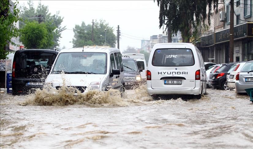 Meteoroloji'den sel ve su baskını uyarısı: Pek çok il risk altında! 4