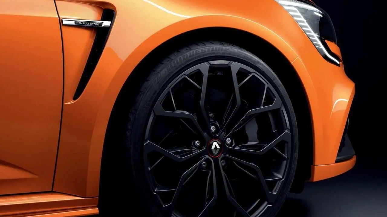 Renault Megane Fiyatları 2022 Mayıs Listesi çıldırdı! Megane severler bu listeye bakamadı 8