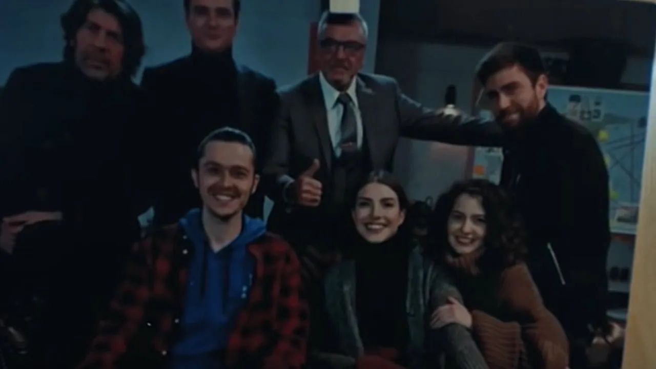 Teşkilat Dizisi Bu Ayrılıkla Seyirciyi Yıkmaya Geliyor! Başrol Oyuncusu Kadrodan Çıktı, Gidiyor! 5