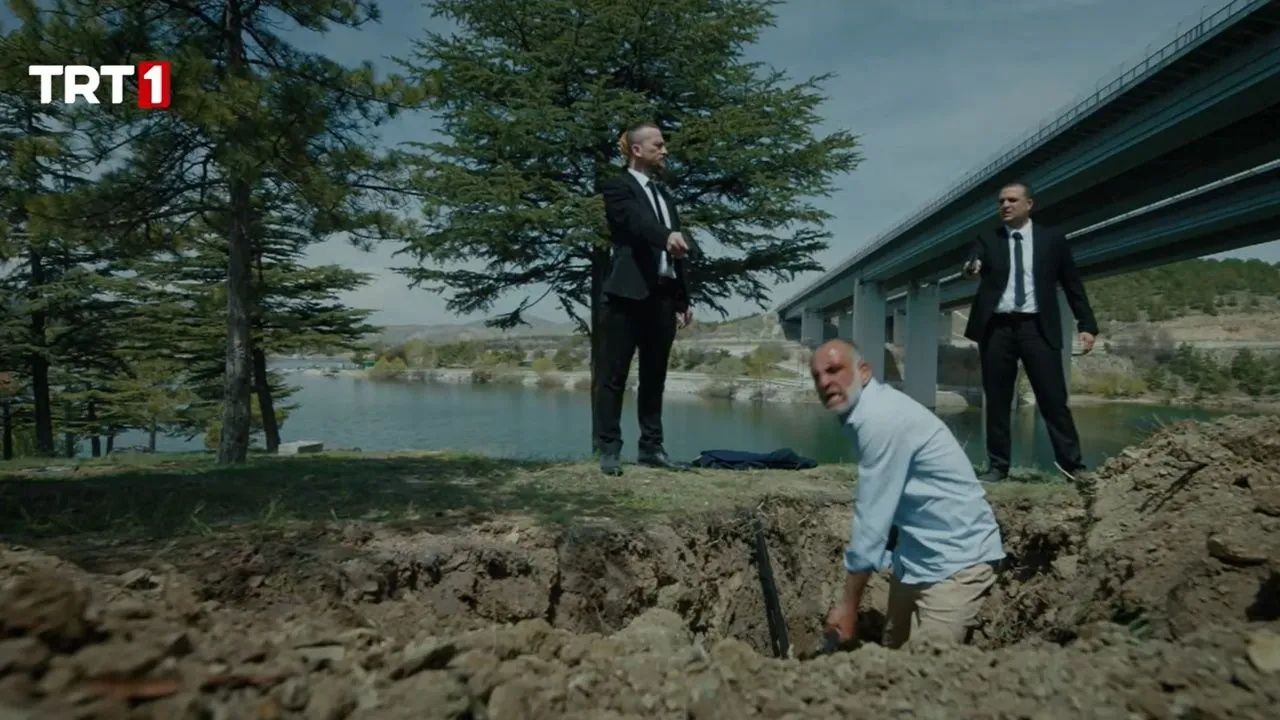 Teşkilat Dizisinde Beklenen Oldu! Bu Ayrılık Uzun Süre Unutulmaz! 9