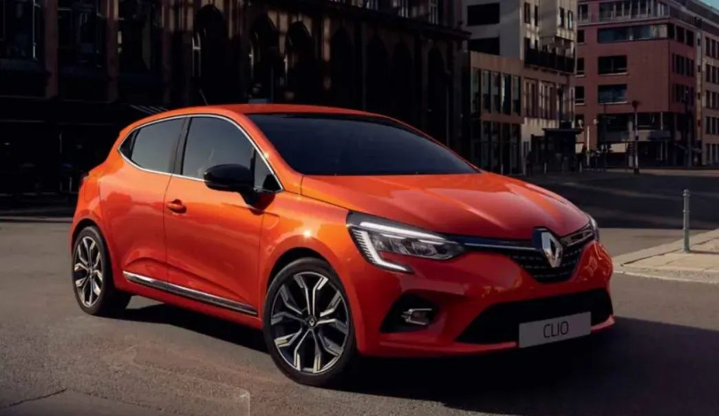 Renault Clio Fiyatlarında Bu Fırsat Kaçmaz! 2022 Clio Fiyat Listesi Kendine Bir Kez Daha Baktırıyor 3