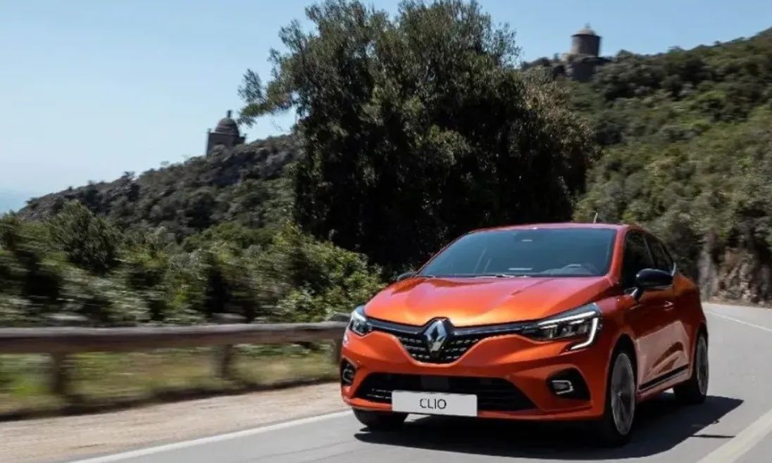 Renault Clio Fiyatlarında Bu Fırsat Kaçmaz! 2022 Clio Fiyat Listesi Kendine Bir Kez Daha Baktırıyor 12
