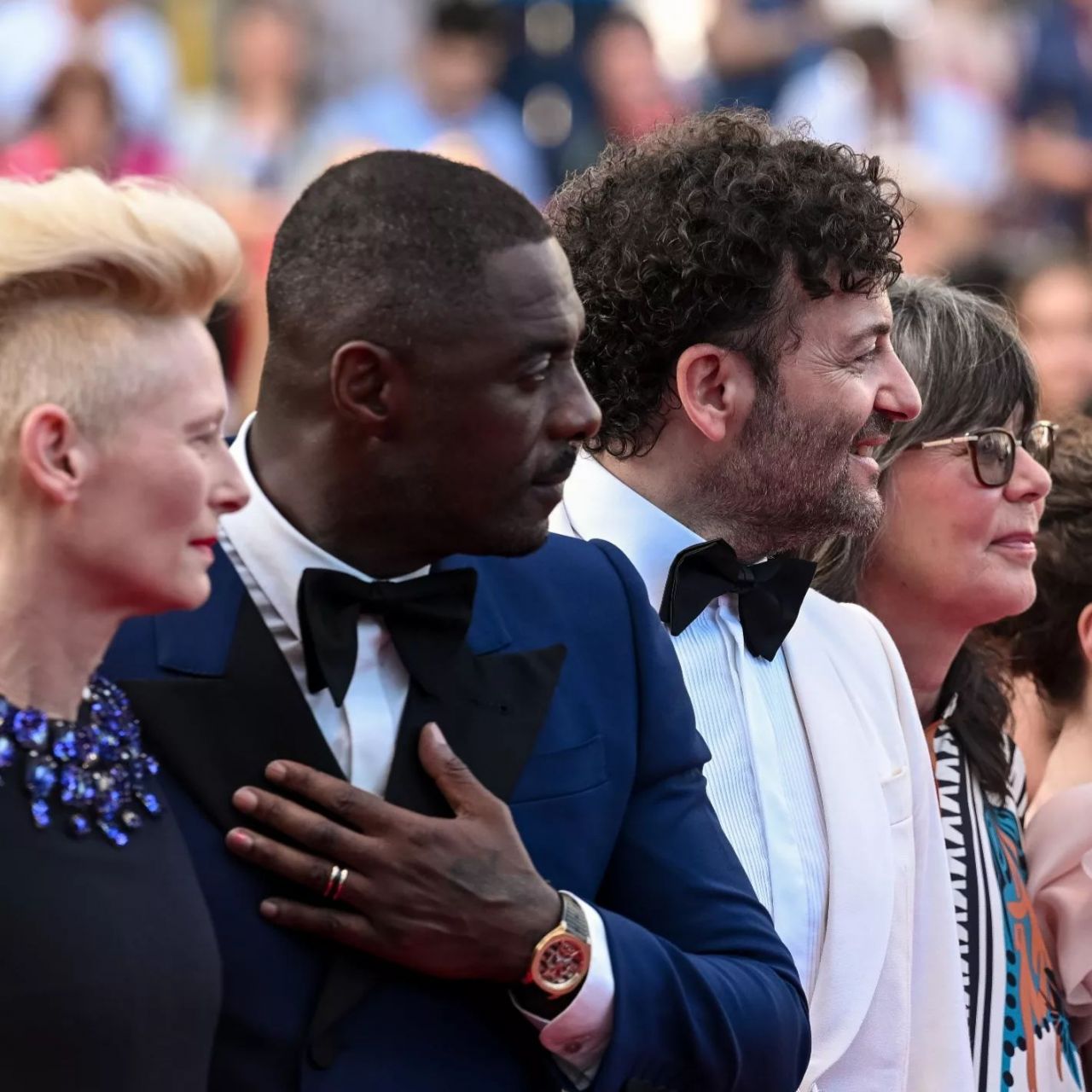 Begüm Kütük ile Erdil Yaşaroğlu, Cannes Film Festivali'ne katıldı 6
