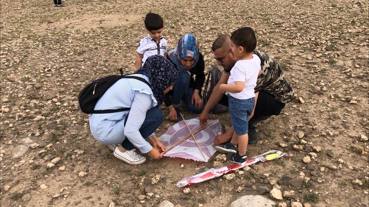 Terörden arındırılan Suriye sınırında uçurtma şenliği düzenlendi 6