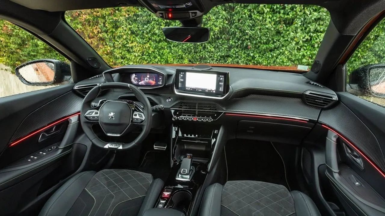 Peugeot 2008 Fiyat Listesi Yaza Damga Vuracak! SUV Meraklısına Çılgın Fiyatlar Geliyor 13