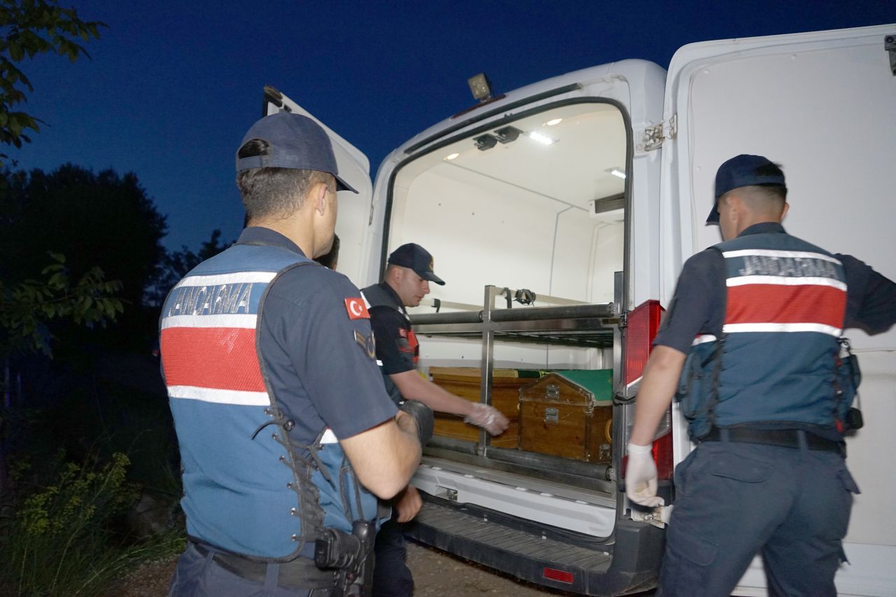 4 yaşındaki Ravza başını traktörün şaftına kaptırdı 3