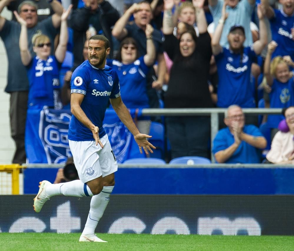 Galatasaray, milli forvet Cenk Tosun'un transferi için harekete geçti 3