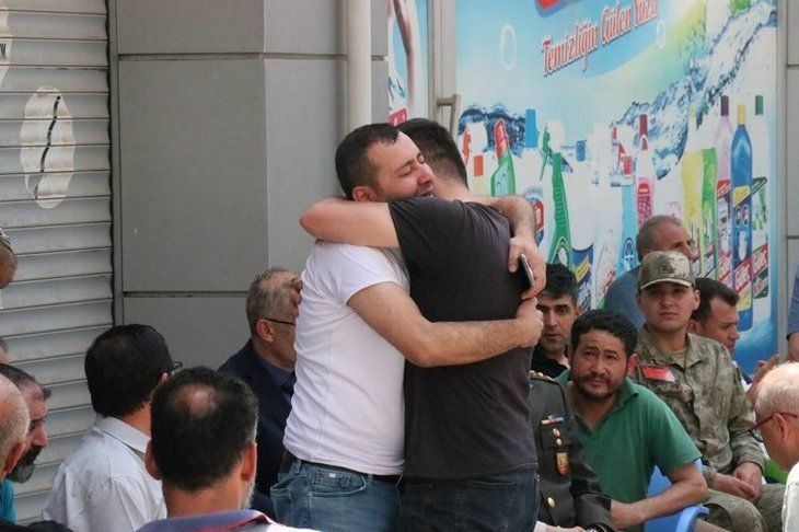 İzmirli şehit Piyade Uzman Çavuş Hüseyin Cankaya'dan yürek burkan vasiyet: Bir ay sonra evlenecekti! 4