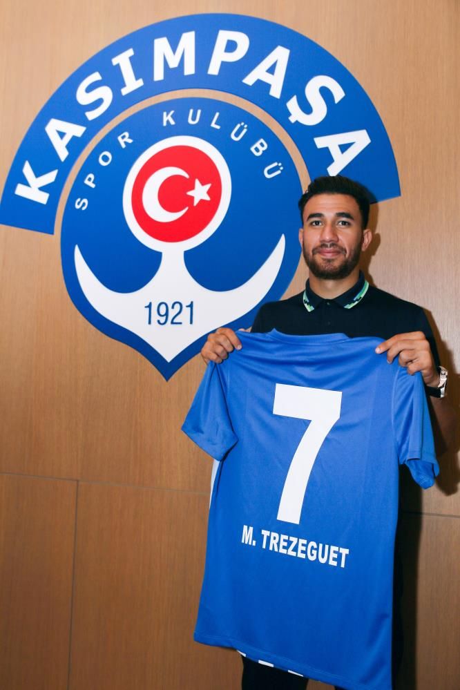 Fenerbahçe'nin transferdeki hedefi Mısırlı futbolcu Mahmoud Trezeguet! Kasımpaşa ve Başakşehir'de forma giymişti 10