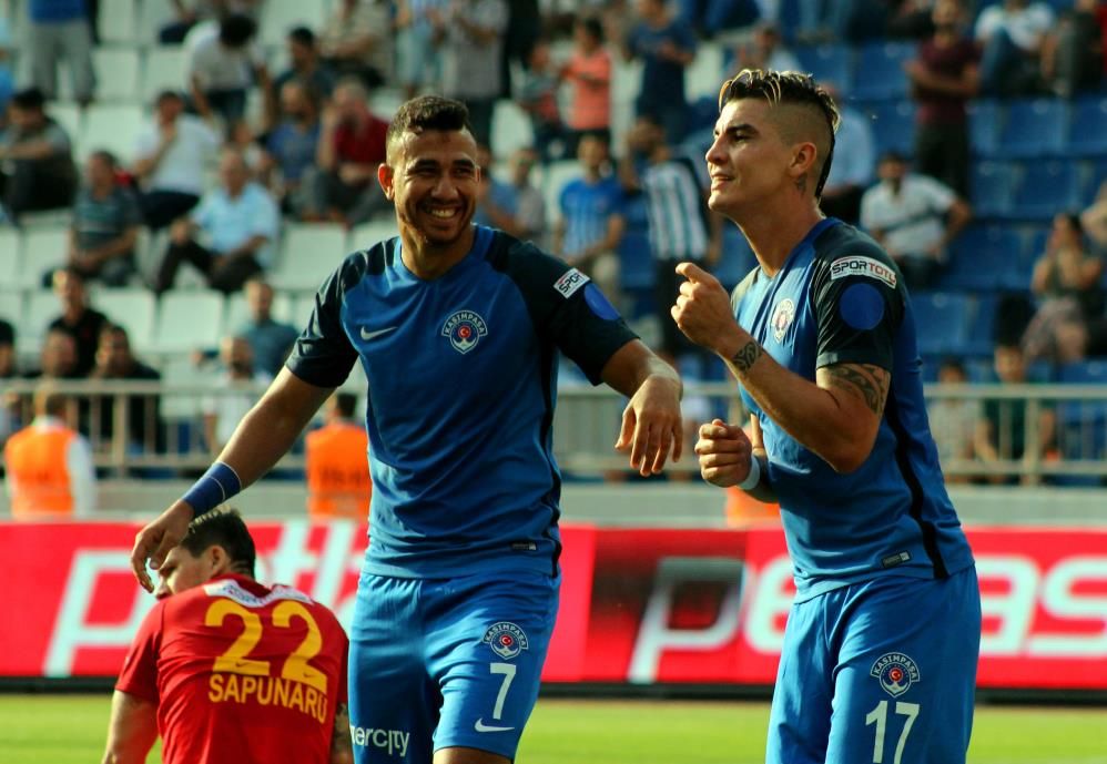 Fenerbahçe'nin transferdeki hedefi Mısırlı futbolcu Mahmoud Trezeguet! Kasımpaşa ve Başakşehir'de forma giymişti 9