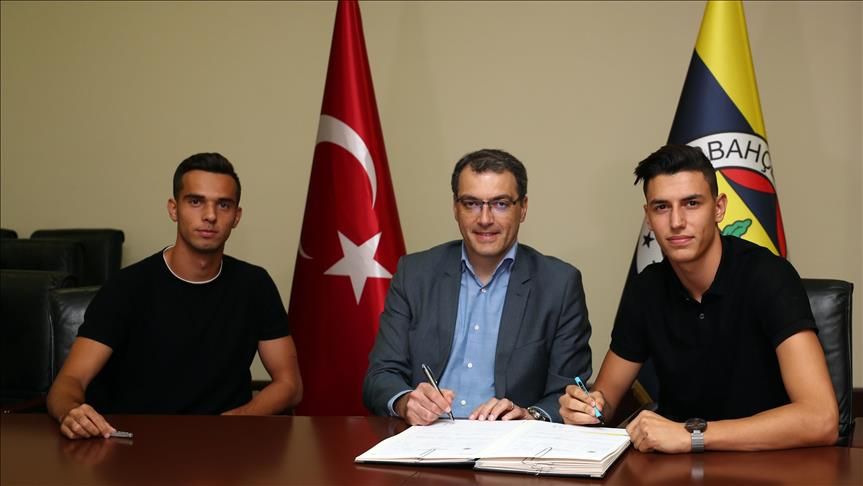 Fenerbahçe, Berke Özer'in yerine Sinan Bolat ya da Ertuğrul Taşkıran'ı getirecek 4