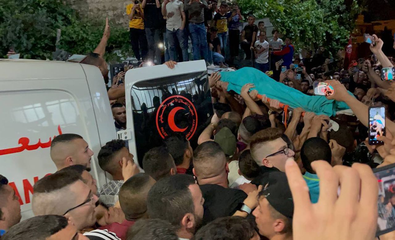 İsrail askerleri Batı Şeria'da Filistinli bir çocuğu katletti 2