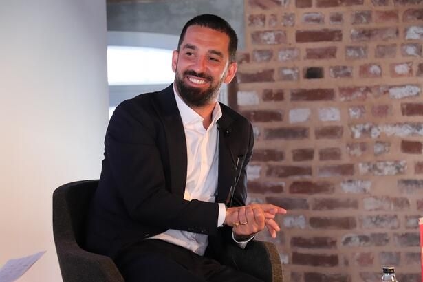 Galatasaray'da Arda Turan'a yeni görev! Dursun Özbek başkan olursa yeni kariyere yelken açacak 8