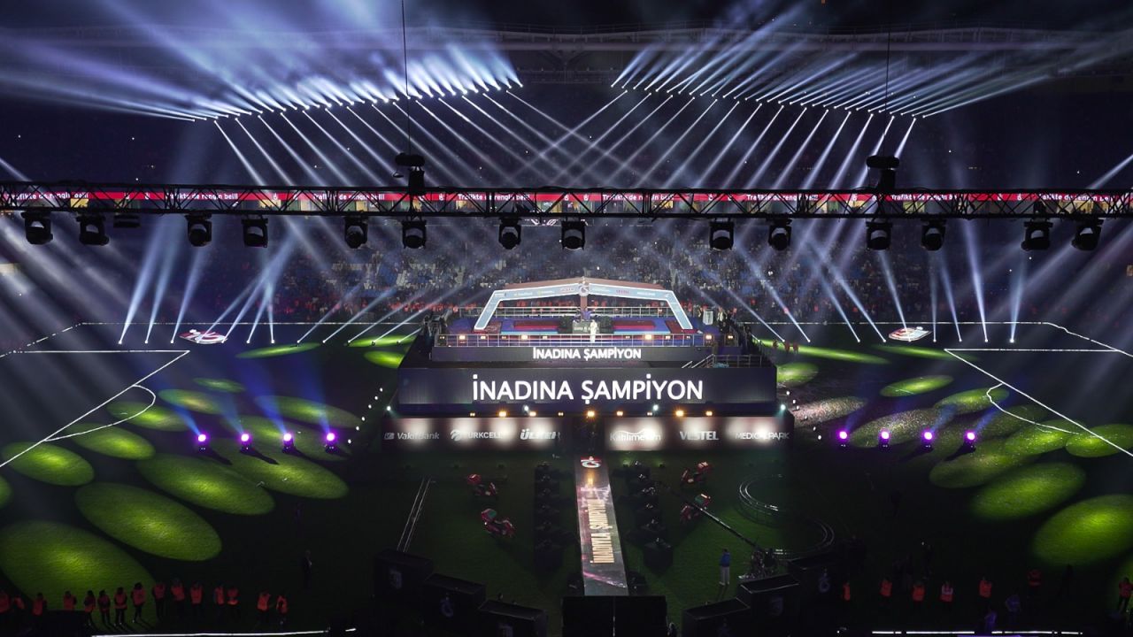 Trabzonspor'un dev şampiyonluk kutlaması dünyada büyük yankı uyandırdı 10