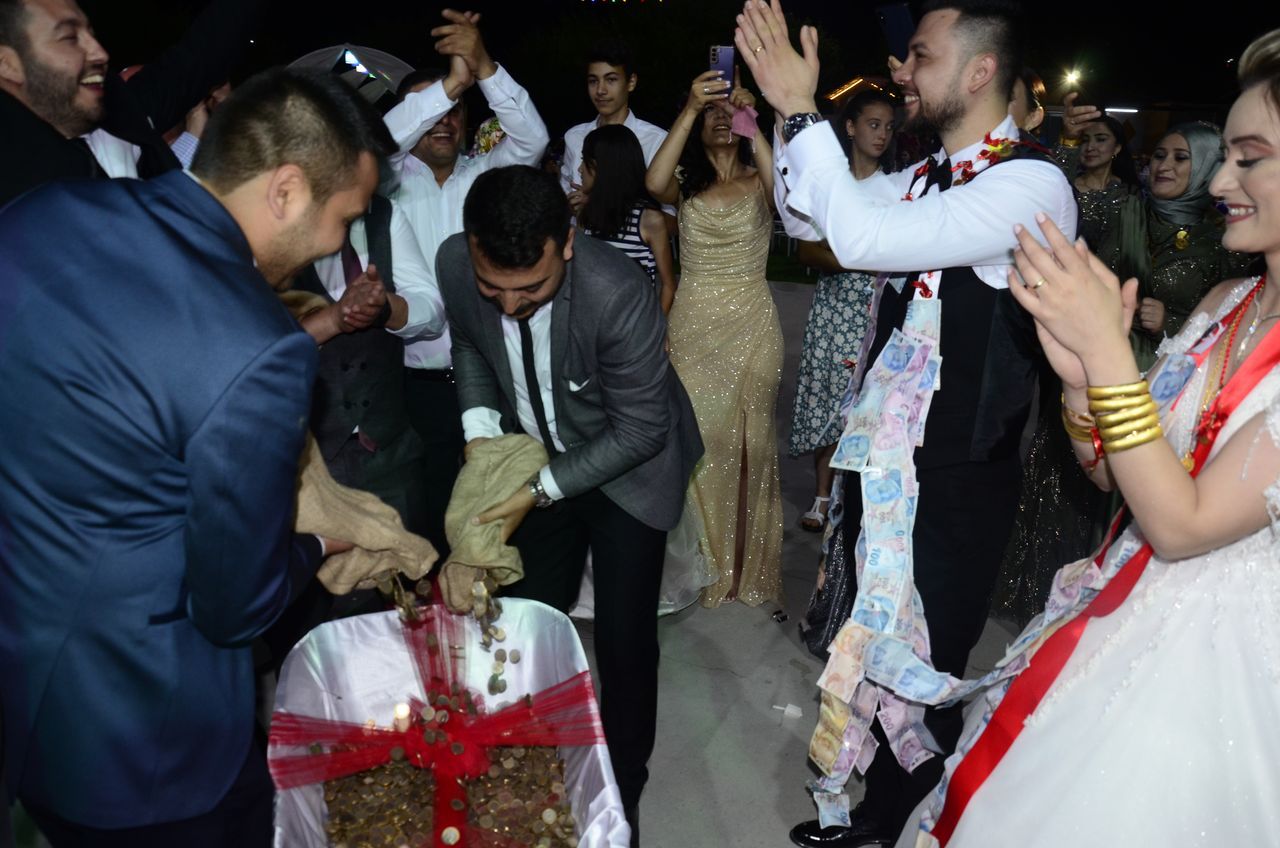 Damada 55 kilogramlık madeni para taktılar! 2