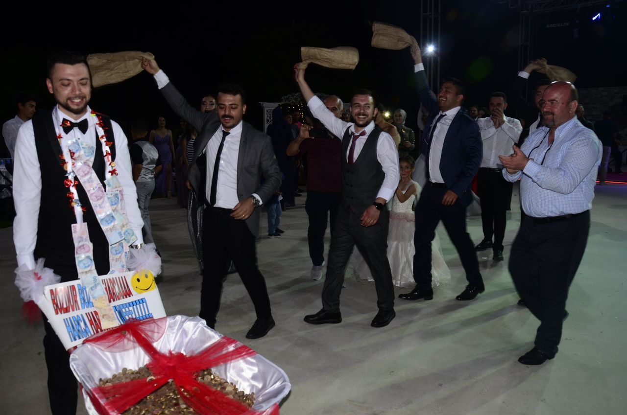 Damada 55 kilogramlık madeni para taktılar! 4