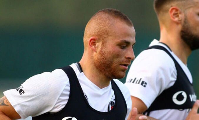 Süper Lig'de transfer dönemi başlıyor! İşte sözleşmesi sona eren, serbest kalan futbolcular 14
