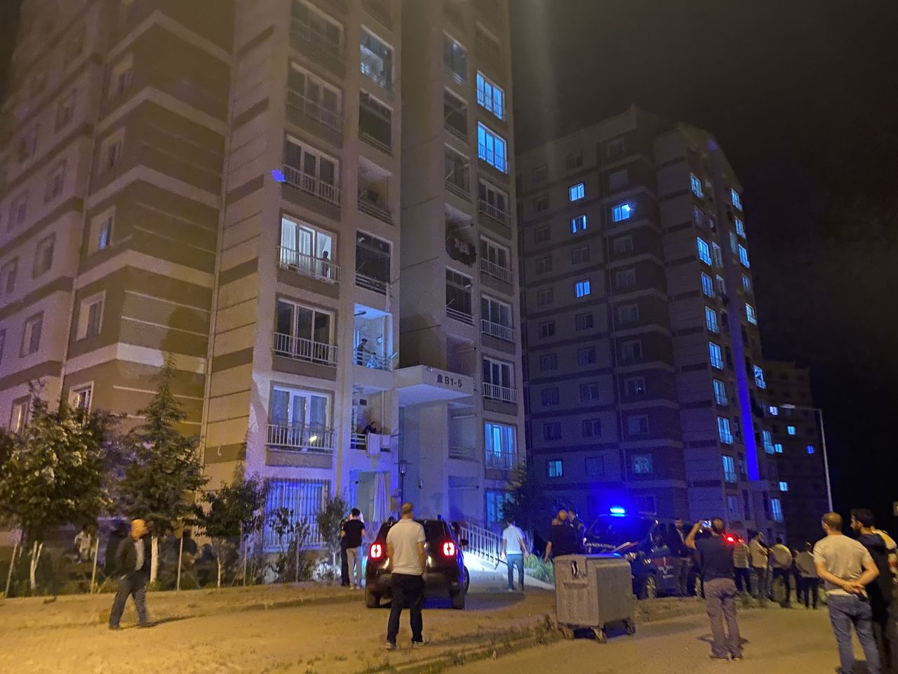 Bursa'da baba cinneti! 7 ve 3 yaşındaki çocuklarını bıçaklayıp, intihar etti 1