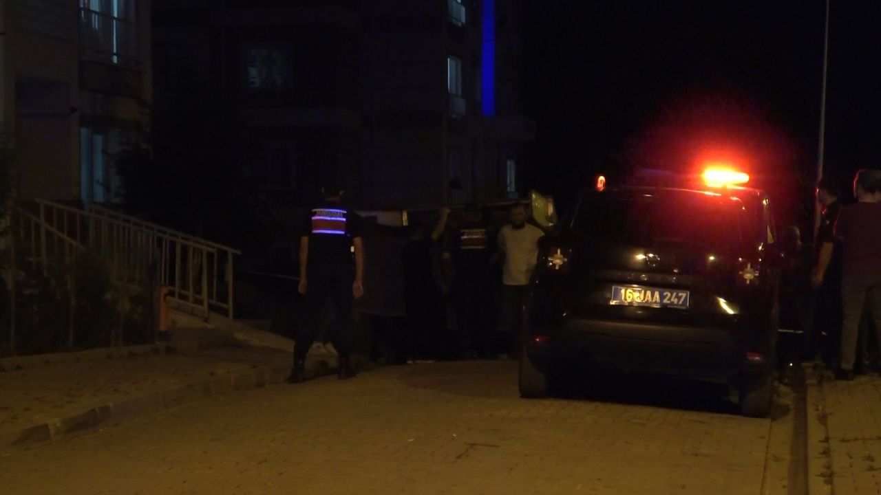 Bursa'da baba cinneti! 7 ve 3 yaşındaki çocuklarını bıçaklayıp, intihar etti 6